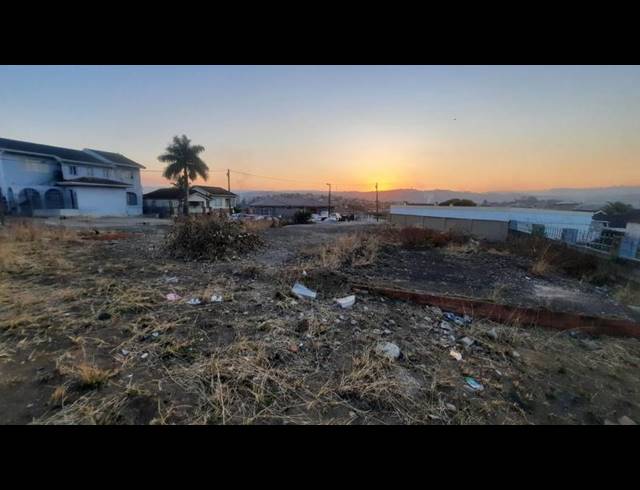 LAND FOR SALE IN REDFERN